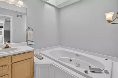 707 Wilshire Cir, Seven Fields Boro, PA 16046 - Photo 31