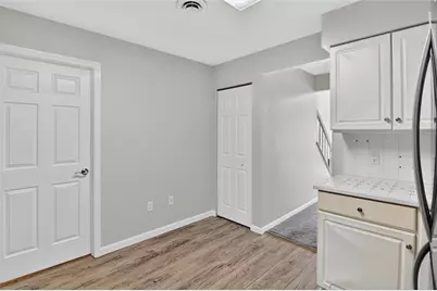 707 Wilshire Cir, Seven Fields Boro, PA 16046 - Photo 15