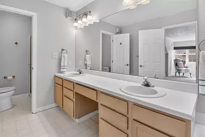 707 Wilshire Cir, Seven Fields Boro, PA 16046 - Photo 33