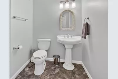 707 Wilshire Cir, Seven Fields Boro, PA 16046 - Photo 37