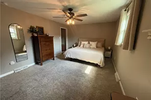 5110 Redwood Dr, White Township, PA 15701 - Photo 17