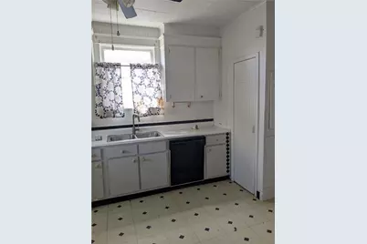 506 E Moody Ave, New Castle, PA 16105 - Photo 13