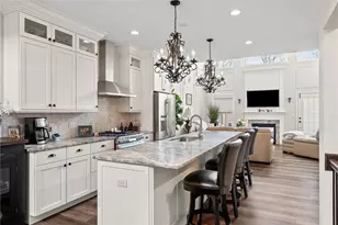 996 Surrey Woods Dr, North Strabane, PA 15317 - Photo 5