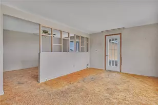 2919 Pioneer Ave, Pittsburgh, PA 15226 - Photo 21