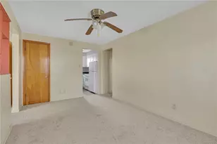 2919 Pioneer Ave, Pittsburgh, PA 15226 - Photo 9