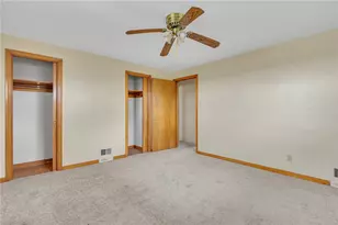 2919 Pioneer Ave, Pittsburgh, PA 15226 - Photo 11