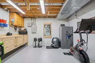 1240 Meadowbrook Dr, North Strabane, PA 15317 - Photo 35