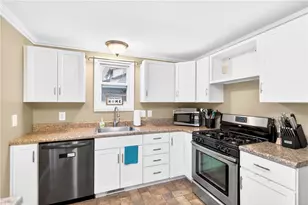 554 N Elm, Butler, PA 16001 - Photo 9