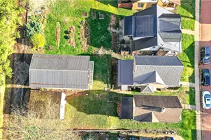 554 N Elm, Butler, PA 16001 - Photo 29