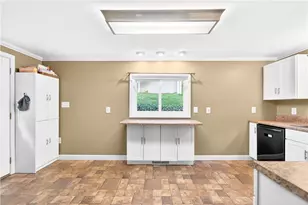 554 N Elm, Butler, PA 16001 - Photo 7