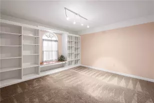 409 Snowberry Ln, Cranberry Township, PA 16066 - Photo 15