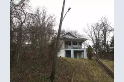 715 Greensburg Pike, North Versailles, PA 15137 - Photo 3