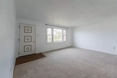 217 Wiltshire Ave, Butler, PA 16001 - Photo 7