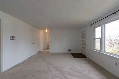 217 Wiltshire Ave, Butler, PA 16001 - Photo 9