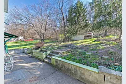 413 N Prospect St, Connellsville, PA 15425 - Photo 5