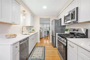 402 Forest Ridge Dr, Pittsburgh, PA 15221 - Photo 9