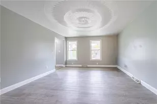 206 Hague Ln, South Union Township, PA 15401 - Photo 9