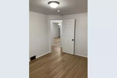 214 Erwin Place, McKees Rocks, PA 15136 - Photo 9