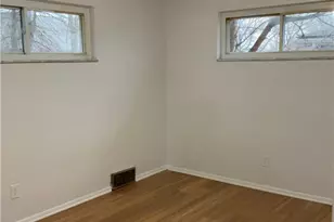 214 Erwin Pl, McKees Rocks, PA 15136 - Photo 11