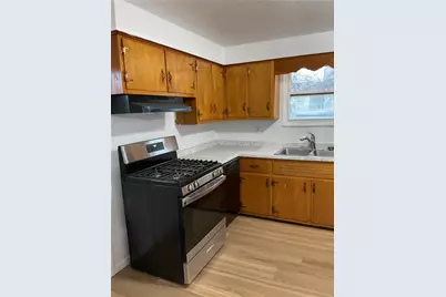 214 Erwin Place, McKees Rocks, PA 15136 - Photo 5