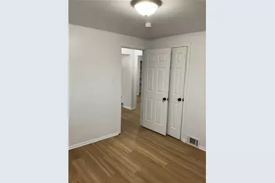 214 Erwin Place, McKees Rocks, PA 15136 - Photo 7