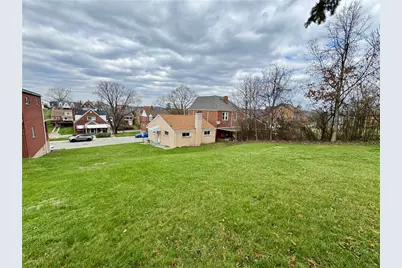 418 Baker Ave, Clairton, PA 15025 - Photo 25