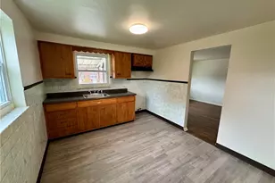 418 Baker Ave, Clairton, PA 15025 - Photo 7