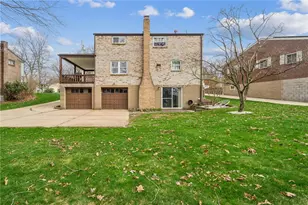 834 Blue Ridge Rd, Pittsburgh, PA 15239 - Photo 29