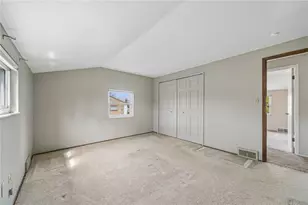 834 Blue Ridge Rd, Pittsburgh, PA 15239 - Photo 17