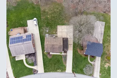 834 Blue Ridge Rd, Pittsburgh, PA 15239 - Photo 31