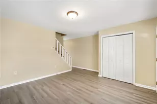 325-327 1st St, Cecil, PA 15055 - Photo 5