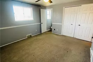 1419 Cardinal Dr, Scott Township, PA 15243 - Photo 11