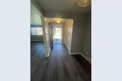 1419 Cardinal Dr, Scott Township, PA 15243 - Photo 3