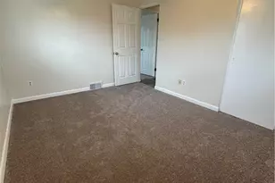 1419 Cardinal Dr, Scott Township, PA 15243 - Photo 13
