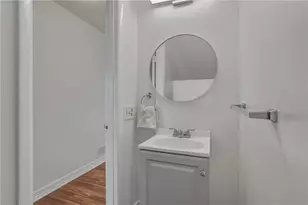 526 College Park Dr, Moon/Crescent Twp, PA 15108 - Photo 7