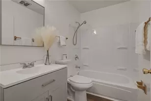 526 College Park Dr, Moon/Crescent Twp, PA 15108 - Photo 19