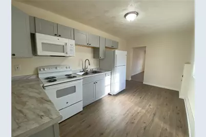 407 N Pittsburgh St, Connellsville, PA 15425 - Photo 17