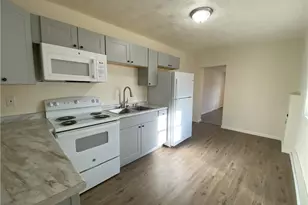 407 N Pittsburgh St, Connellsville, PA 15425 - Photo 17