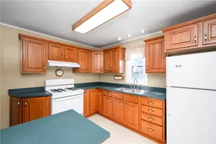 202 Rural Dr, Twp of But NW, PA 16001 - Photo 9