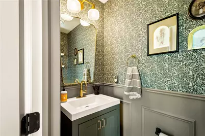 1024 Greenfield Dr, Cecil, PA 15317 - Photo 19