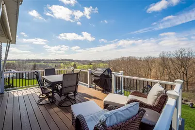 1024 Greenfield Dr, Cecil, PA 15317 - Photo 37