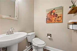 110 Ridgetop Dr, Adams Township, PA 16046 - Photo 17