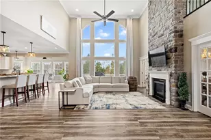 110 Ridgetop Dr, Adams Township, PA 16046 - Photo 5