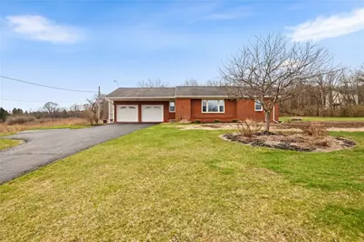 5667 Lincoln Hwy, Quemahoning Township, PA 15563 - Photo 3