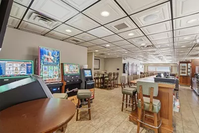 318 New York Ave, Rochester, PA 15074 - Photo 19