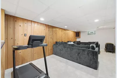 2386 Crestview Rd, Pittsburgh, PA 15216 - Photo 33