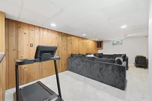 2386 Crestview Rd, Pittsburgh, PA 15216 - Photo 33