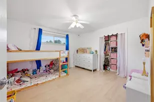 2386 Crestview Rd, Pittsburgh, PA 15216 - Photo 17