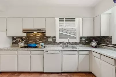 1345 Murdoch Rd, Pittsburgh, PA 15217 - Photo 15