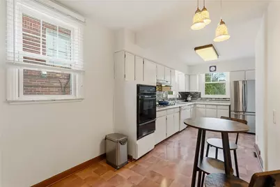 1345 Murdoch Rd, Pittsburgh, PA 15217 - Photo 17